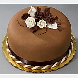 Send 3.3 pounds Round shape chocolate cake by Swiss Cake to Dhaka in Bangladesh