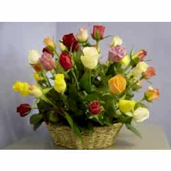 Send Basket of 15 Mix Roses to Dhaka in Bangladesh