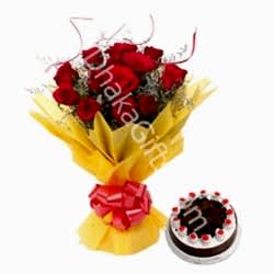 6 Red Roses in Bouquet with Cake to dhaka