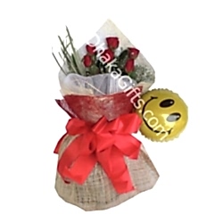 Rose Bouquet with Mylar to Dhaka
