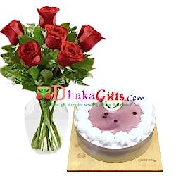 send roses in a vase with blueberry round cake to dhaka