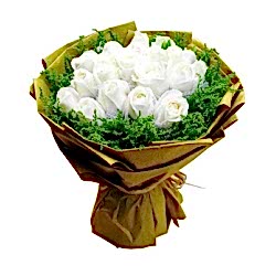 24 White Roses Bouquet