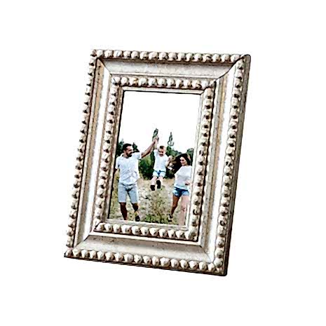 send photo frame to dhaka